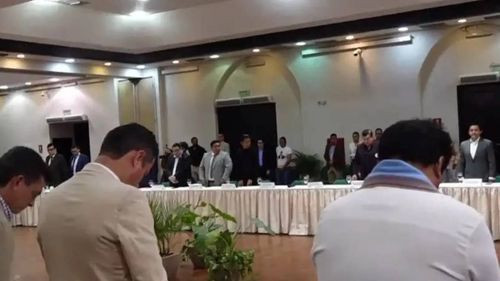 Arranca la cumbre convocada por el TSE con la presencia de Arce, otros poderes del Estado y políticos