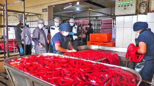Embutidoras reducen su producción para la noche de San Juan