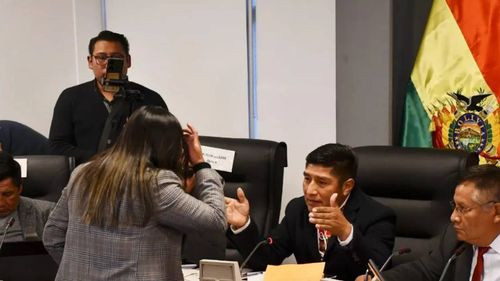 Contrato de litio debió tratarse hace tres meses, dice presidente de comisión, quien descarta sesionar en Potosí