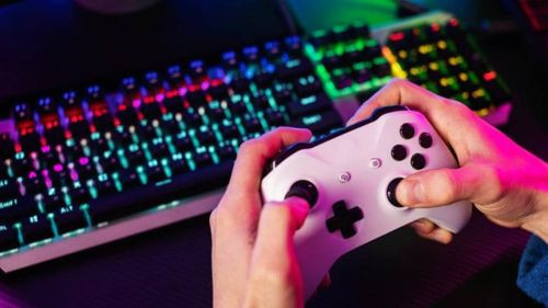 Qué es el síndrome gamer, la nueva alerta sobre los efectos físicos y mentales del auge de los videojuegos