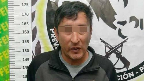Periodista en Oruro es agredida por un acosador en su set de Tv poco antes de su informativo