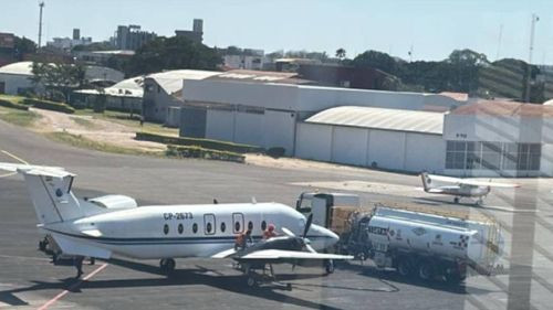 Luis Fernando Camacho parte desde El Alto rumbo a Santa Cruz