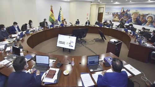 Arce convoca la última reunión de gabinete del 2023 y descarta vacaciones