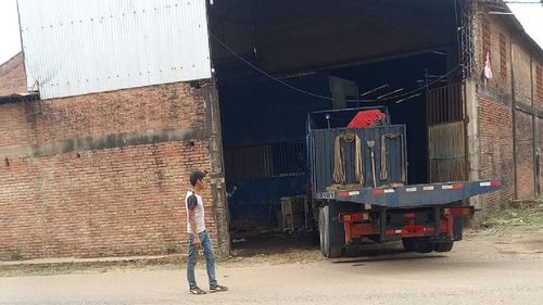 Delincuentes Roban Almacenes en la Zona de la Pampa de la Isla