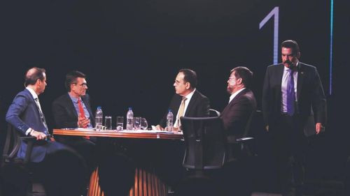 Imagen de Foro: descentralizar, meritocracia, avasallamientos y Mercosur, los temas abordados