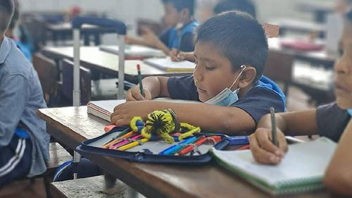 Suspensión de Clases Debido a la Contaminación Ambiental por Incendios Forestales