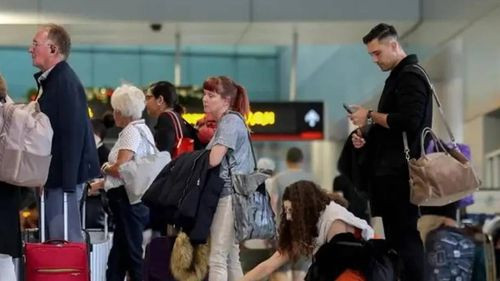 ¿Está Bolivia? EEUU estudia prohibir la entrada de cubanos, venezolanos y otras 41 nacionalidades