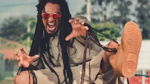 Matamba Rinde homenaje a Bob Marley con una emotiva versión de &quot;No Woman No Cry&quot;