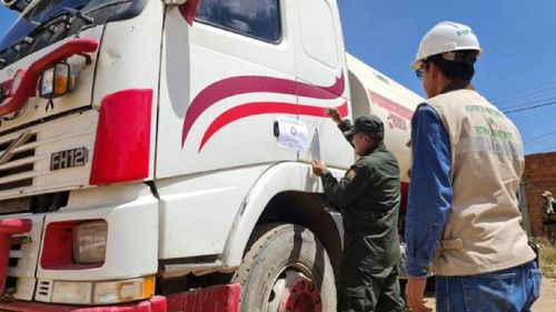 Presupuesto 2024 en Bolivia: Garantizan Subvención de Carburantes y Abordan Desafíos en la Minería Ilegal