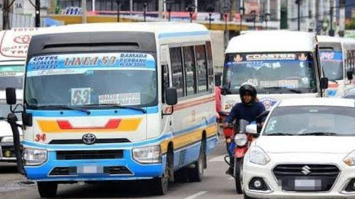 Imagen de  El autotransporte realiza un ampliado nacional en Santa Cruz para definir medidas ante el alza del diésel y proyecta incremento de pasajes