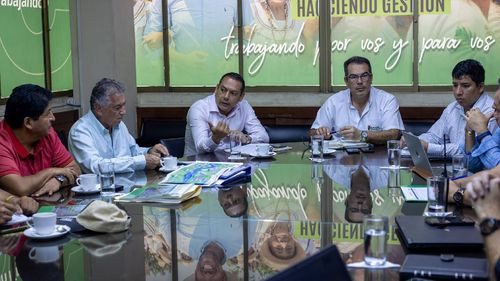 Gobernador en Ejercicio Coordina Acciones de Emergencia por el Río Grande en Montero Hoyos