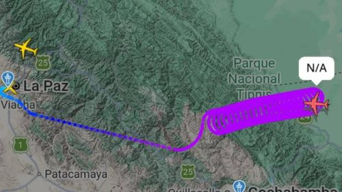 Alerta máxima: Aeronave que partió de La Paz sobrevuela en círculos y pierde contacto radial