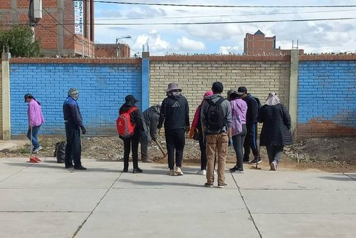 80 funcionarios ediles hacen un mantenimiento integral de la Unidad Educativa América I