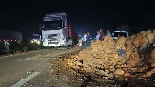 Fatal accidente en carretera Cochabamba-Santa Cruz deja tres muertos y varios heridos