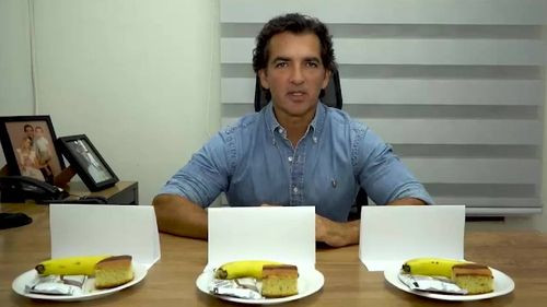 Denuncian que el desayuno para niños proporcionado por la Alcaldía está en mal estado; concejal Mamen Saavedra verifica la situación