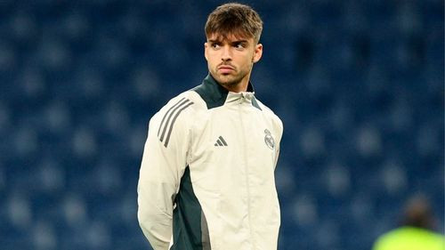 Momento Asencio en el Real Madrid