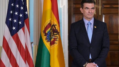 Paz asumirá la Presidencia de Bolivia  con la promesa de abrir el país al  mundo