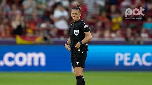 Una mujer arbitrará por primera vez un partido de la Premier League el 23 de diciembre