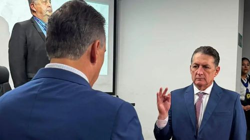 Imagen de Roberto Rivero asume Defensa Civil con cinco compromisos para su gestión