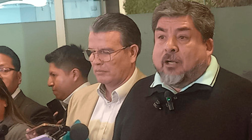 Imagen de Diputado Edgar Segarra anuncia proceso penal contra dirigentes de la COB por bloqueos