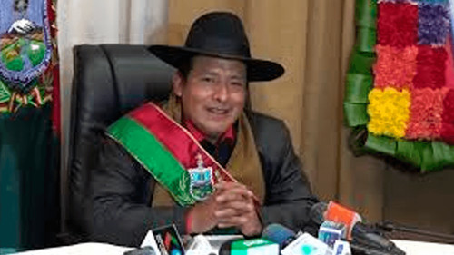 Imagen de Ex candidata denuncia violencia y protestan contra santos quispe en la paz