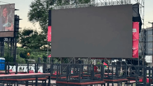 Pantallas gigantes en tres ciudades para alentar a Bolivia ante Irak