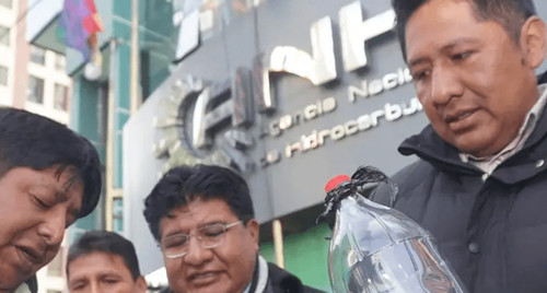 YPFB informa pago de bs 20,3 millones por gasolina de mala calidad y garantizan compensaciones