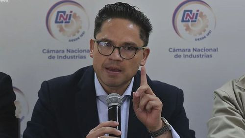 Industriales piden ley de inversiones urgente