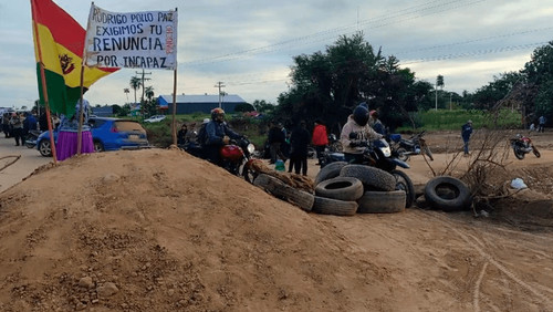 Imagen de Santa Cruz registra cuatro bloqueos y cívicos preparan reunión con Rodrigo Paz