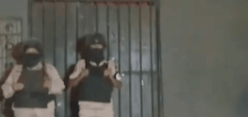 Imagen de Clausuran locales por vender alcohol pese a la ley seca durante el auto de buen gobierno