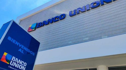 Imagen de Bloqueos obligan al Banco Unión a cerrar agencias y cajeros en Oruro y el Trópico