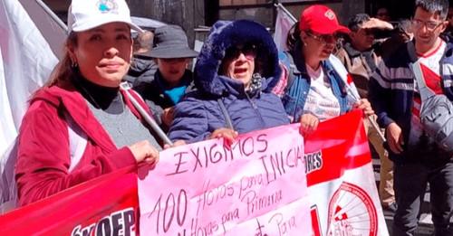 Maestros se concentran en calamarca y marcharán hacia la paz en demanda de incremento salarial