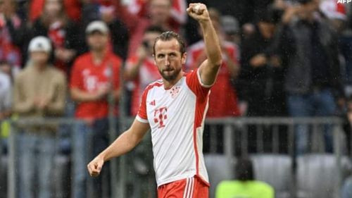 Ganaron el Bayern Munich y Napoli, empató el Sevilla