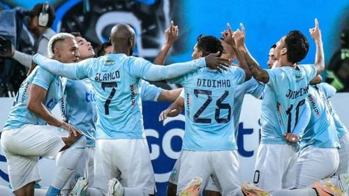 El martes vuelve a rodar el balón por las canchas del país