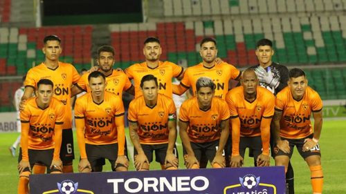 Con un atractivo partido, esta noche en Santa Cruz se cierra la fecha 27