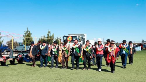 Distrito 13 celebra 17 años con maquinaria y apoyo al sector agrícola