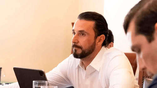 Velasco consulta a los cruceños sobre un posible feriado el 25 de septiembre