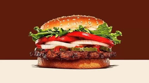 Burger King es acusada de engañar a sus clientes con el tamaño de sus hamburguesas 