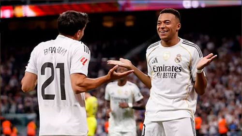 El Real Madrid celebra la  cancelación del &#039;Plan Miami&#039;:  &quot;Estamos solos, pero no cansados&quot;