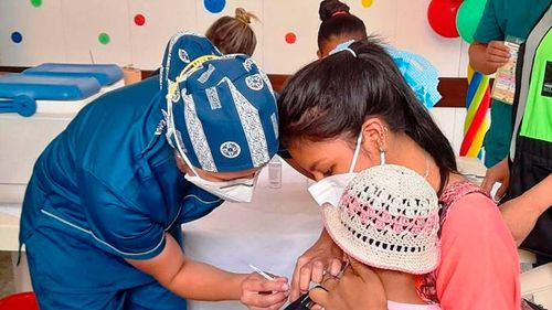 Santa Cruz reporta mejoría en casos de sarampión y coqueluche