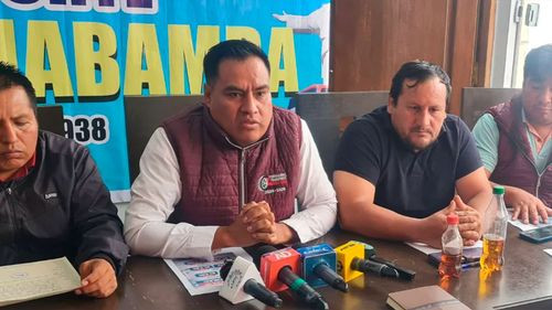 Transportistas protestan en Cochabamba por calidad del combustible