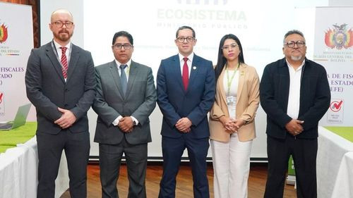 Fiscalía de Chile intercambia experiencias académicas con Bolivia