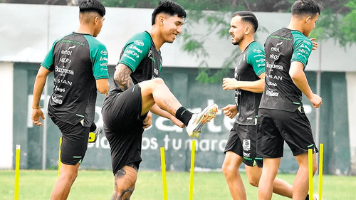 Villegas hace cambios estratégicos en &#039;La Verde&#039; para enfrentar a Uruguay