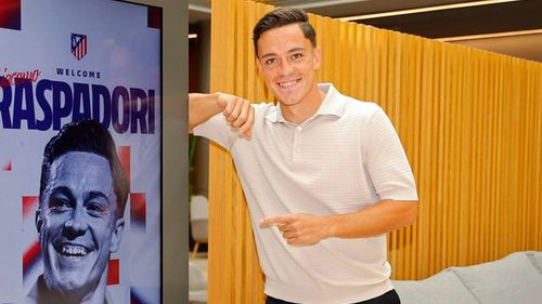 Raspadori se convierte en nuevo  delantero del Atlético de Madrid