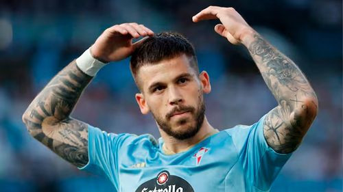 Carles Pérez podría salir cedido al  fútbol griego ante el desinterés del  Celta