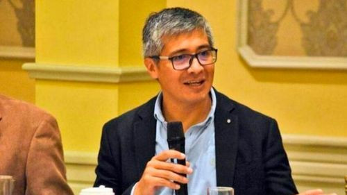 Espinoza revela saldo mínimo y acusa persecución política del MAS