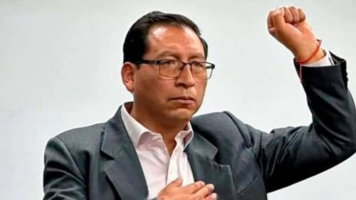 Exgerente de empresa estatal de oro queda en detención preventiva