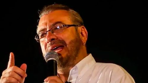 Caso Wiphala: Justicia absuelve a Rómulo Calvo tras apelación