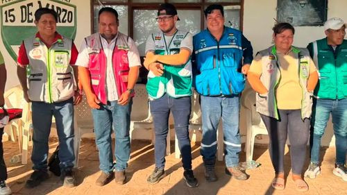 Mototaxistas de Santa Cruz dan 72 horas al Gobierno
