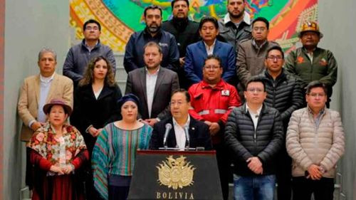 Diputados amplían tres meses el arraigo de exautoridades